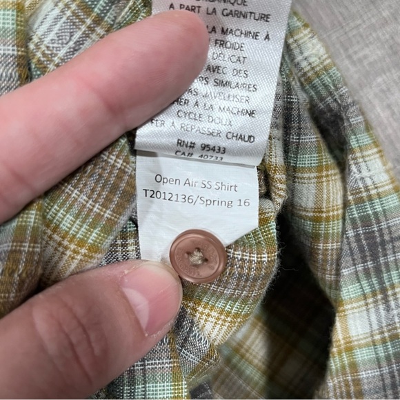 Toad & Co Men's Short Sleeve Button Up Shirt Size Large - Picture 4 of 7